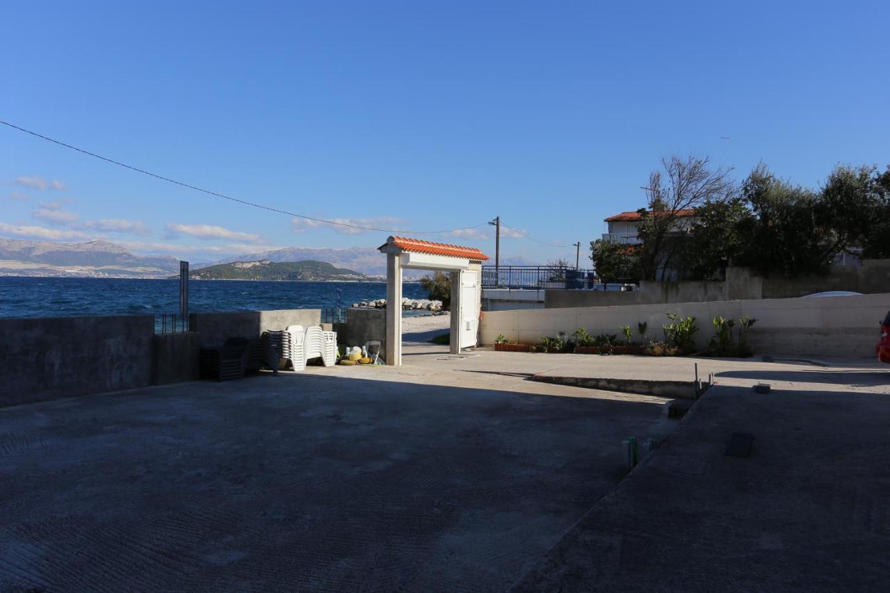 Apartments By The Sea Slatine, Ciovo - 14541 Exterior foto