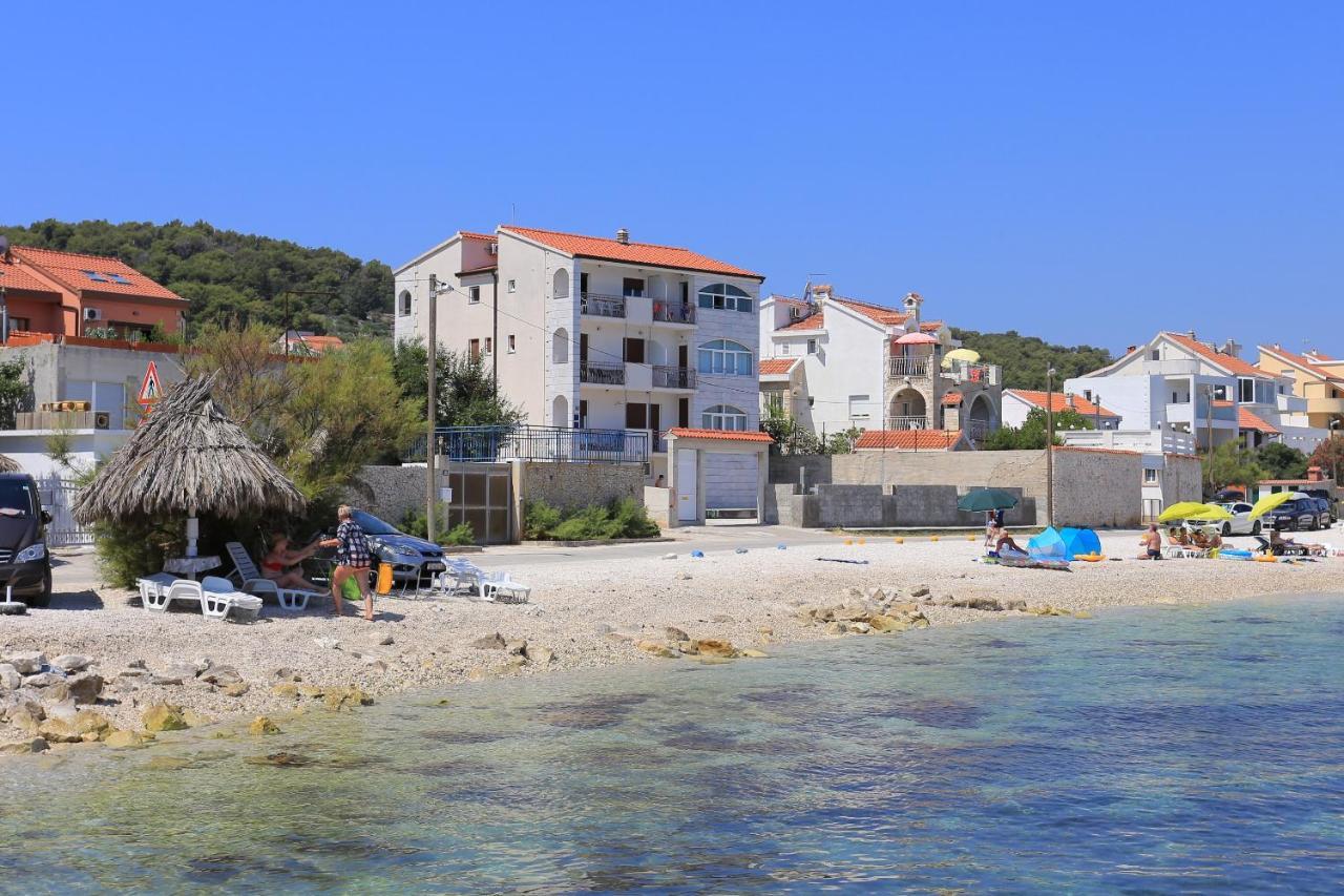 Apartments By The Sea Slatine, Ciovo - 14541 Exterior foto