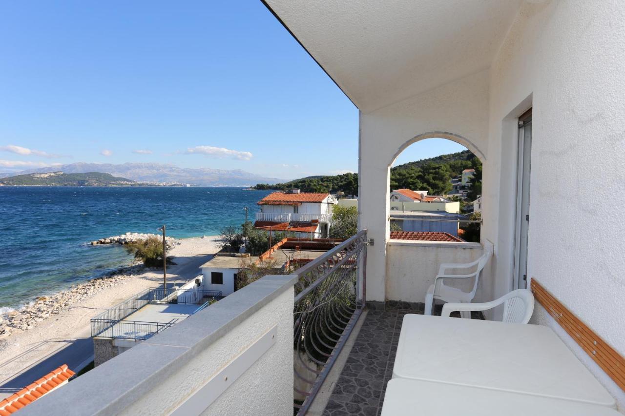 Apartments By The Sea Slatine, Ciovo - 14541 Exterior foto