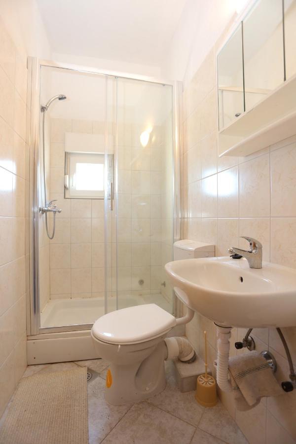 Apartments By The Sea Slatine, Ciovo - 14541 Exterior foto